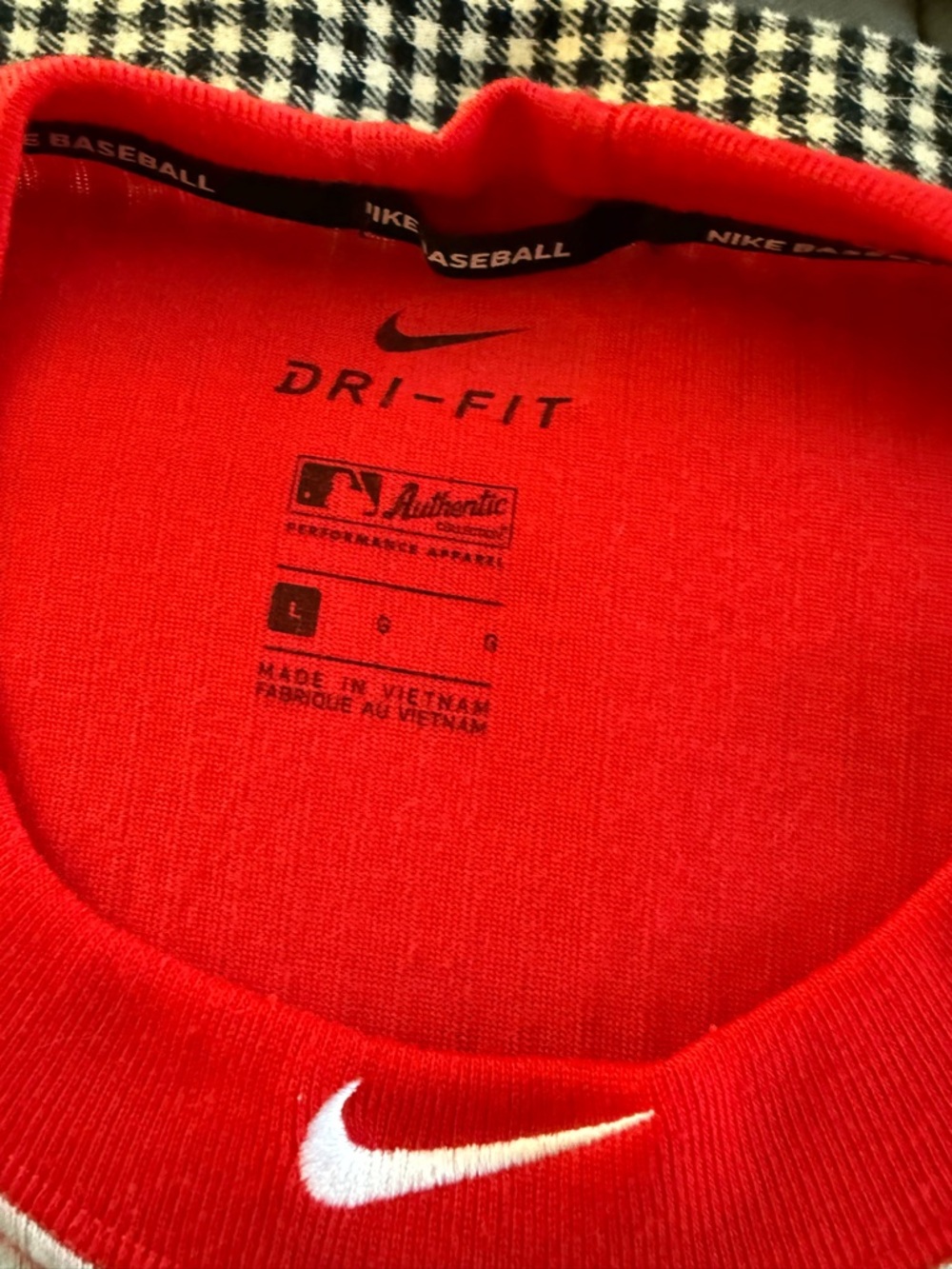Nike Red Dri-FIT Performance Baseball Top with White Swoosh Lot of 2 - Picture 2 of 11